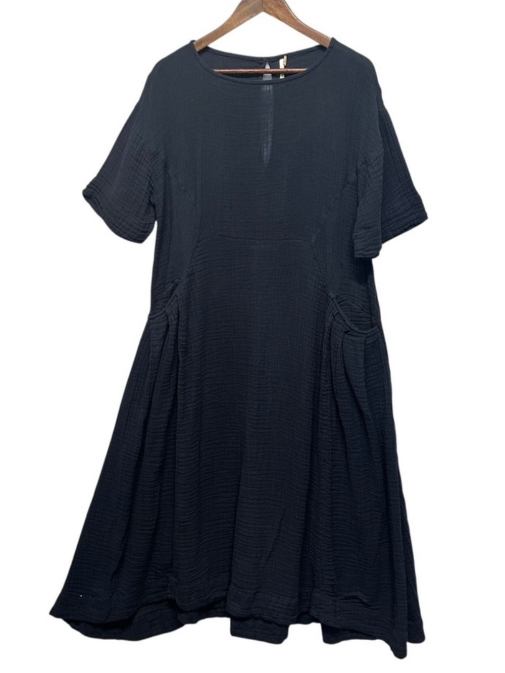 ▪️🖤 Free People Black Textured Linen Midi Dress (with pockets!!) 🖤▪️